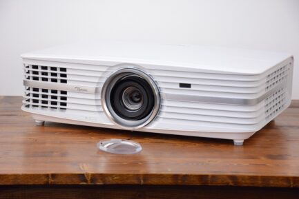 4K UHD Projector Rental